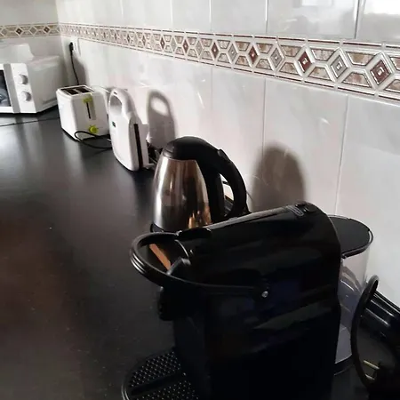 Bright In Barbastro, 70m², Parking Included 公寓